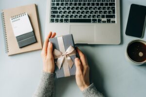 Maximizing Marketing ROI: Finding a Creative Touch for Promotional Products